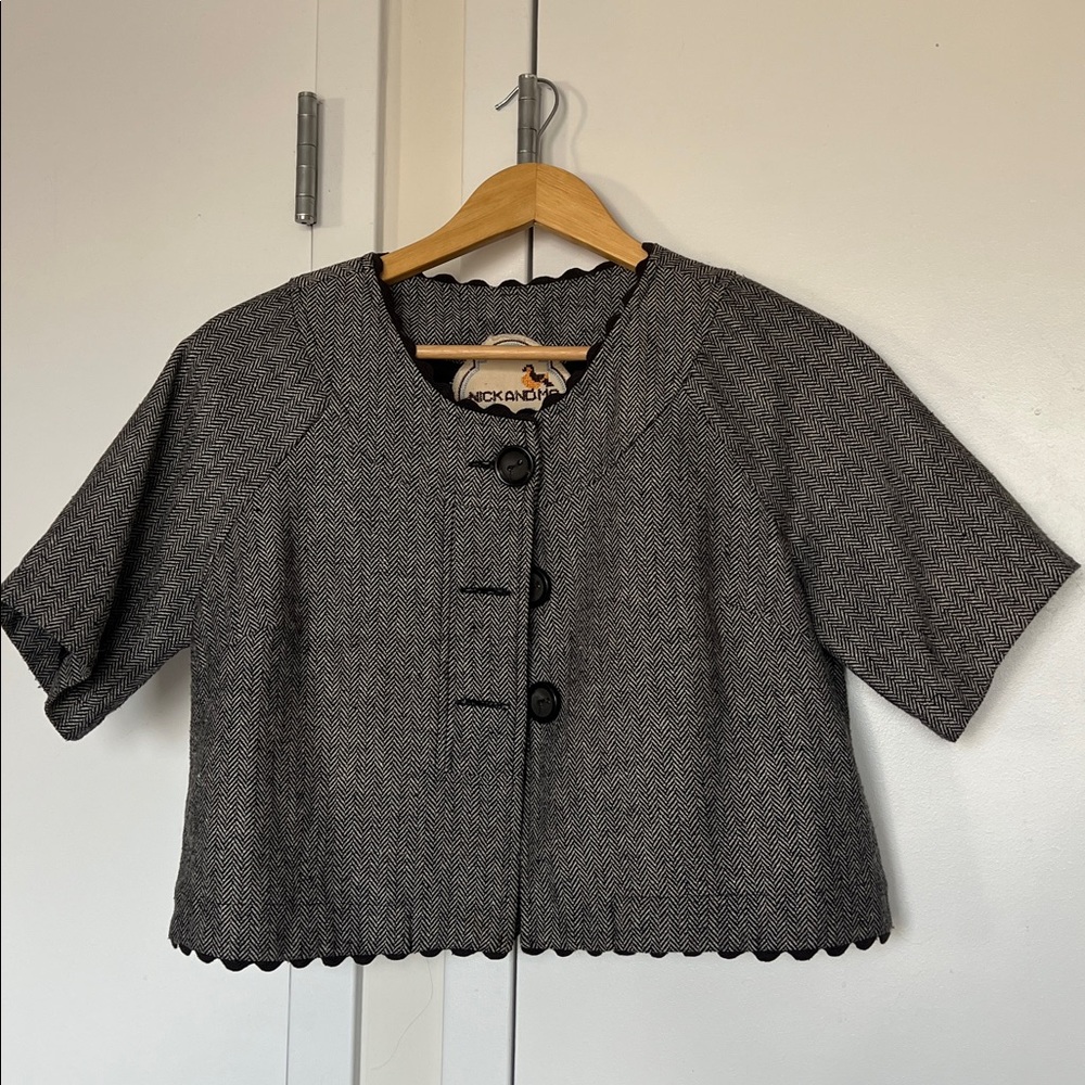 Nick and Mo - Black Tweed herringbone Cropped Blazer